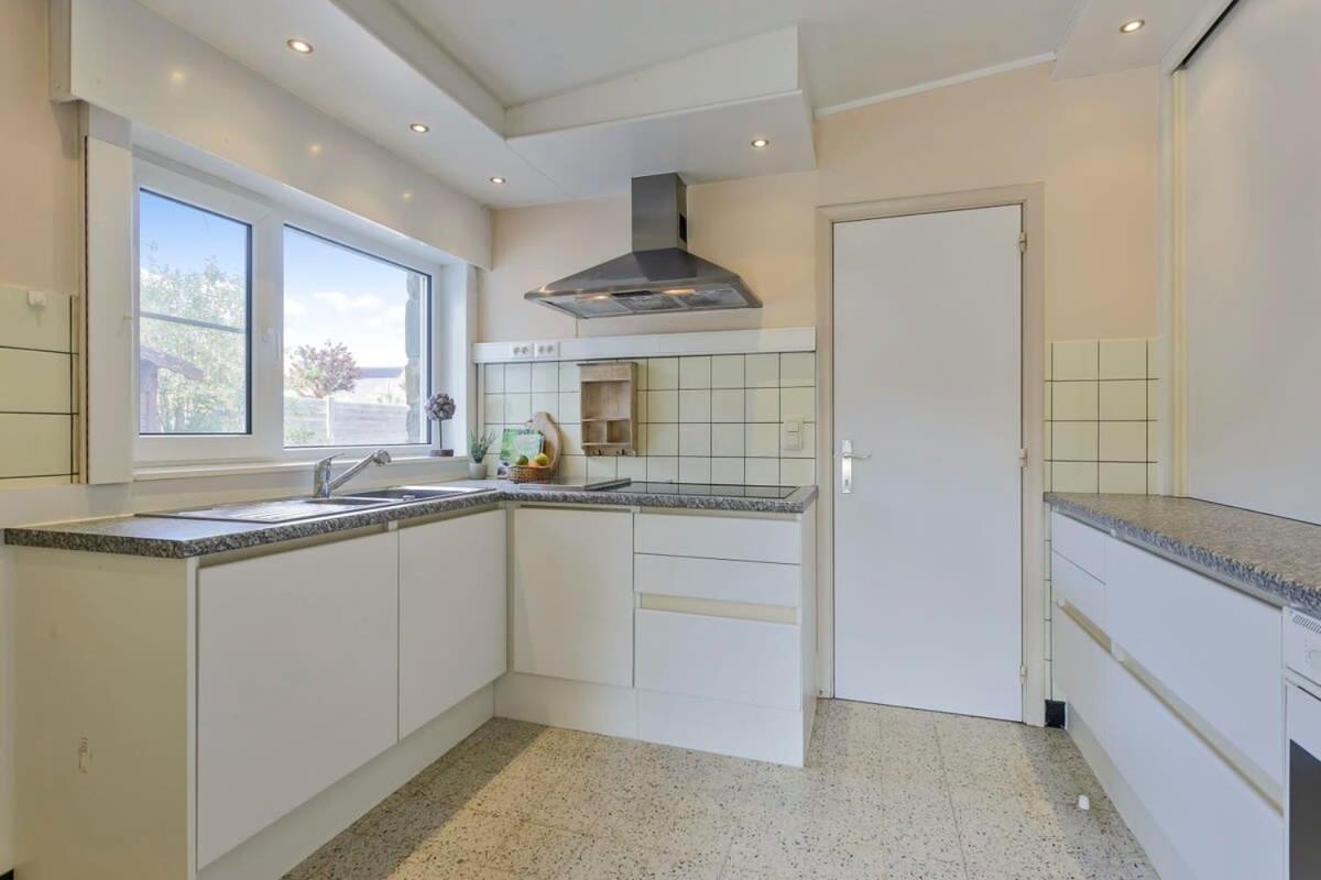 Villa Huswell - Bungalow With Garden At 5 Minutes From The Beach De Haan Exterior foto